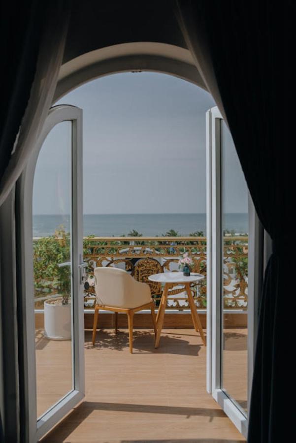Paris Hotel Binh Thuan Tuy Phong Exterior photo